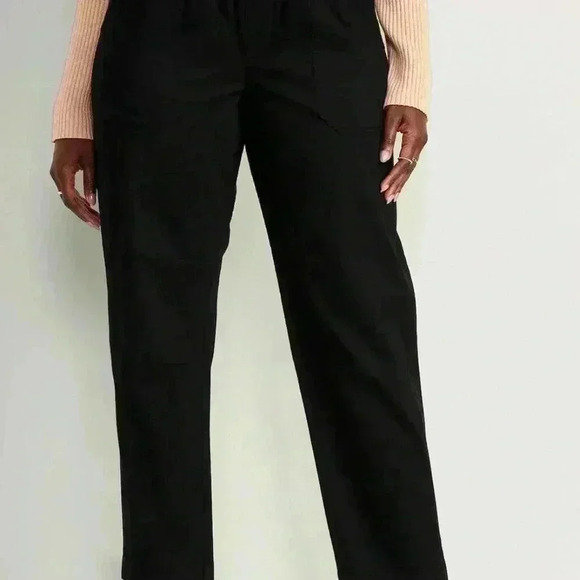 Old Navy Pants - NWOT Women's Old Navy Black Straight Leg High Rise Pants Size Medium